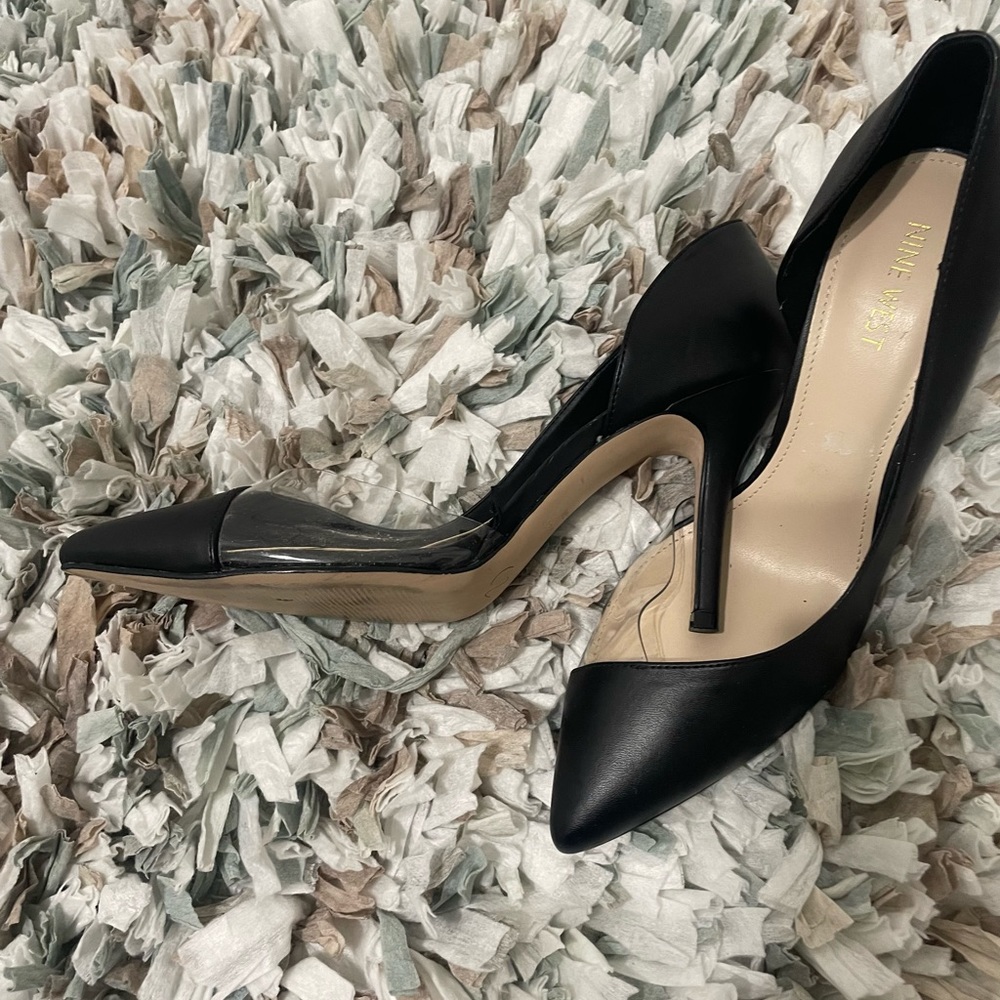 Shoes - Picture 3 of 6